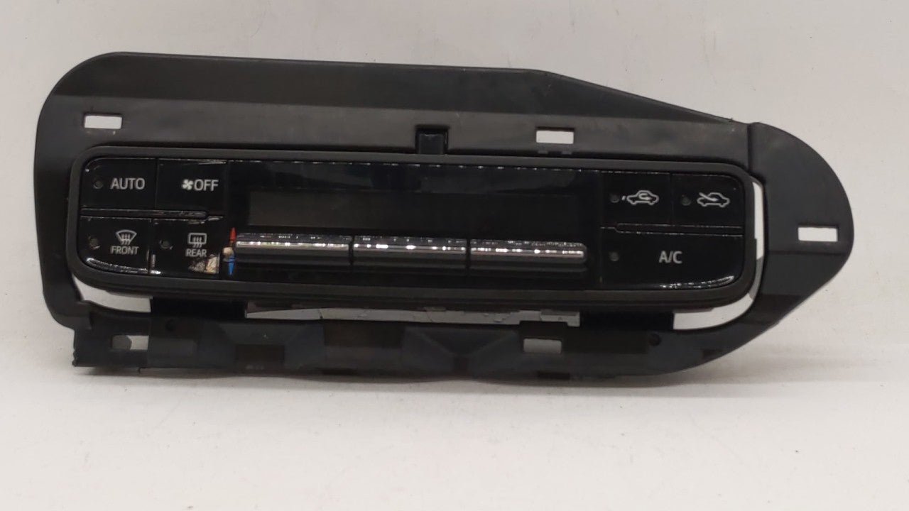 2017-2019 Toyota Corolla Climate Control Module Temperature AC/Heater Replacement P/N:55468-02060 Fits Fits 2017 2018 2019 O