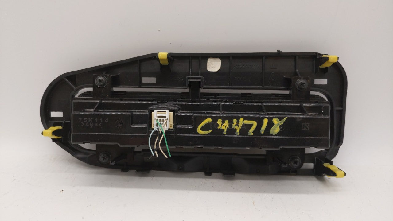 2017-2019 Toyota Corolla Climate Control Module Temperature AC/Heater Replacement P/N:55468-02060 Fits Fits 2017 2018 2019 O