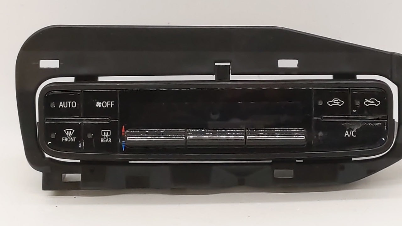 2017-2019 Toyota Corolla Climate Control Module Temperature AC/Heater Replacement P/N:55468-02060 Fits Fits 2017 2018 2019 O