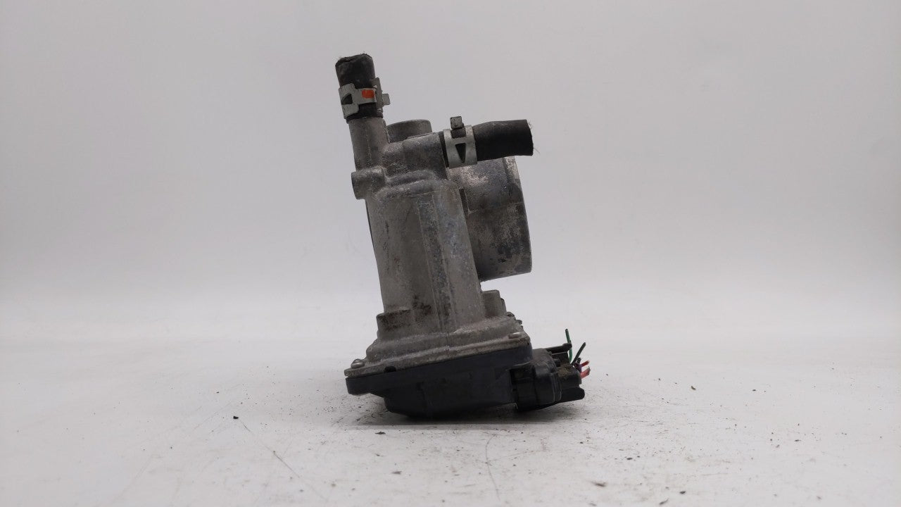 2011-2018 Toyota Corolla Throttle Body P/N:22030-0T080 Fits Fits 2011 2012 2013 2014 2015 2016 2017 2018 OEM Used Auto Parts