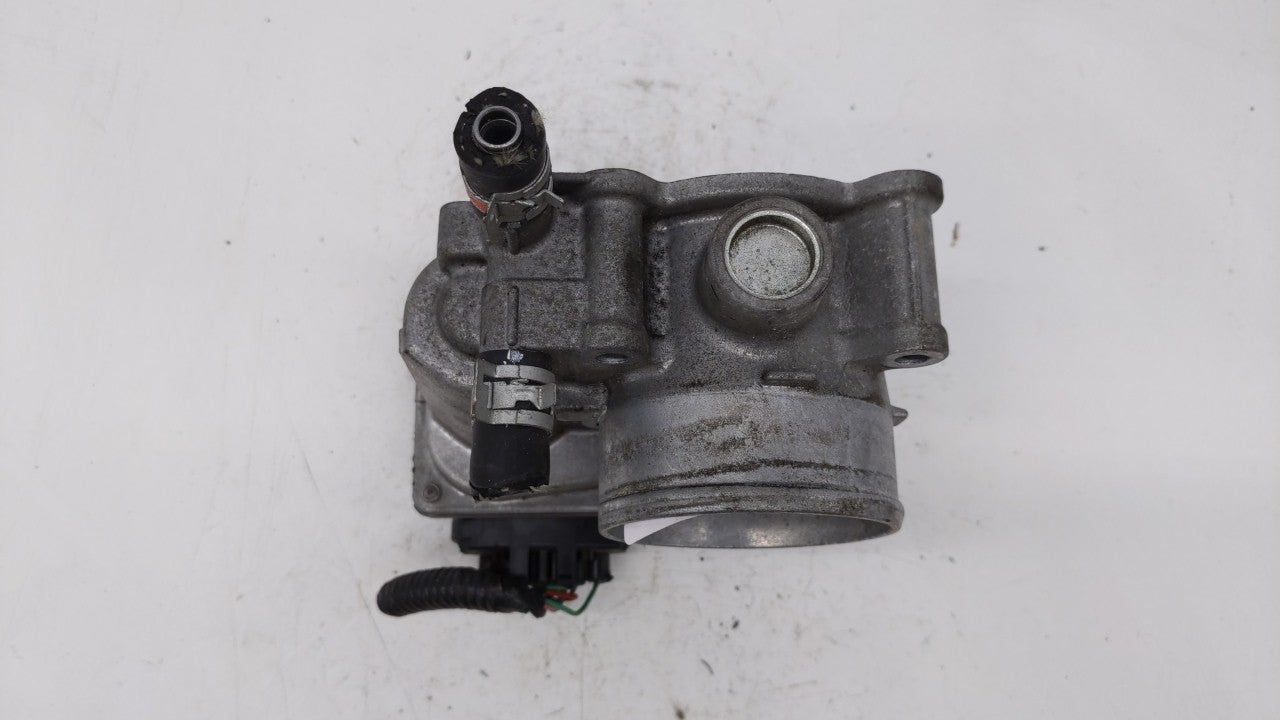 2011-2018 Toyota Corolla Throttle Body P/N:22030-0T080 Fits Fits 2011 2012 2013 2014 2015 2016 2017 2018 OEM Used Auto Parts