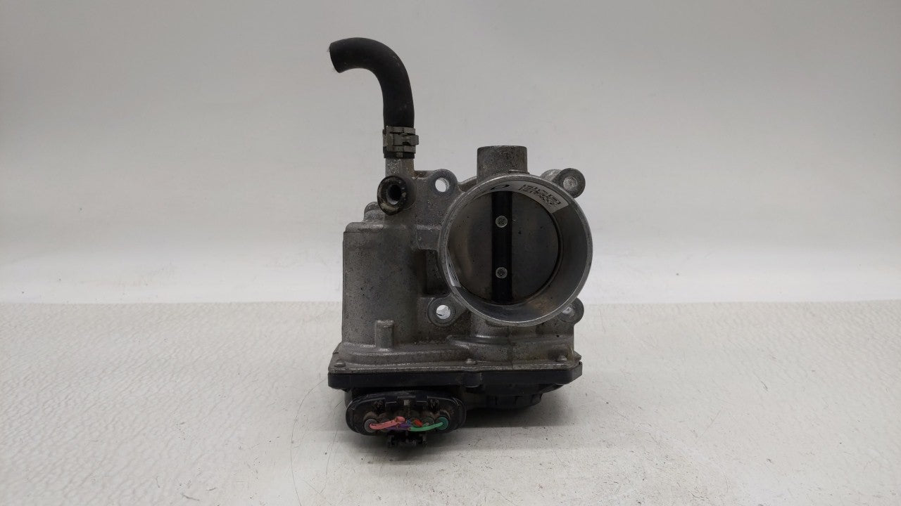 2011-2018 Toyota Corolla Throttle Body P/N:22030-0T080 Fits Fits 2011 2012 2013 2014 2015 2016 2017 2018 OEM Used Auto Parts