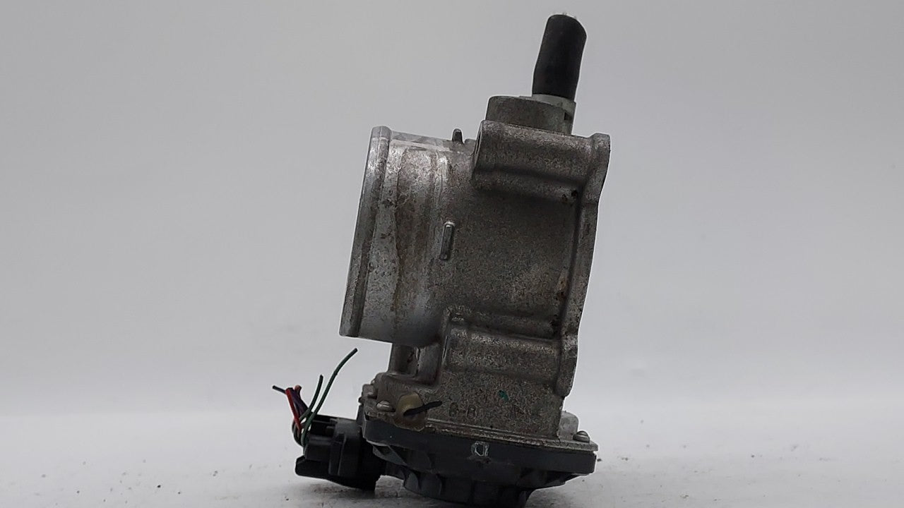 2011-2018 Toyota Corolla Throttle Body P/N:22030-0T080 Fits Fits 2011 2012 2013 2014 2015 2016 2017 2018 OEM Used Auto Parts