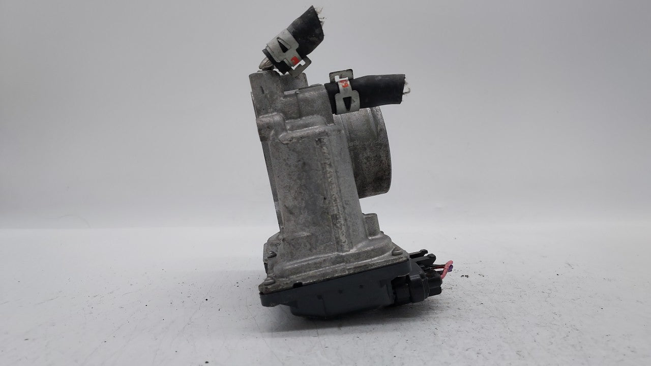 2011-2018 Toyota Corolla Throttle Body P/N:22030-0T080 Fits Fits 2011 2012 2013 2014 2015 2016 2017 2018 OEM Used Auto Parts