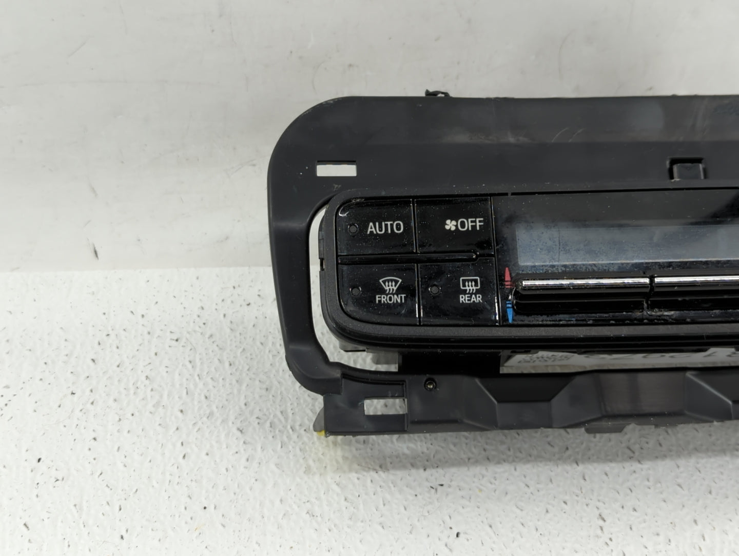 2017-2019 Toyota Corolla Climate Control Module Temperature AC/Heater Replacement P/N:55900-02A30 55468-02060 Fits OEM Used 