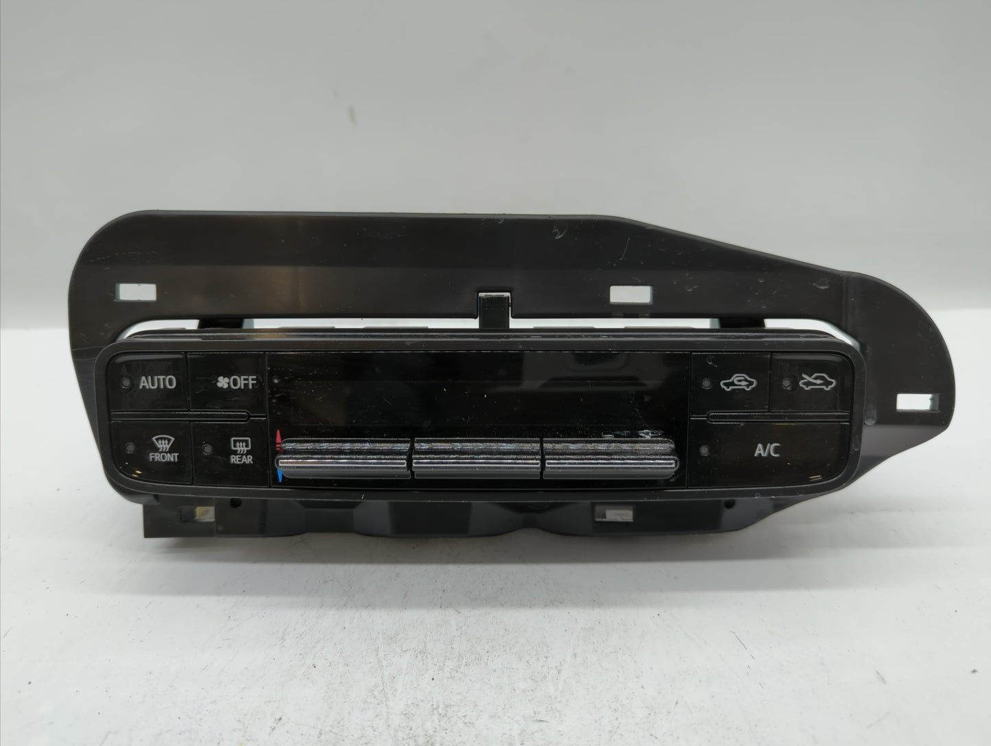 2017-2019 Toyota Corolla Climate Control Module Temperature AC/Heater Replacement P/N:55900-02A30 55468-02060 Fits OEM Used 
