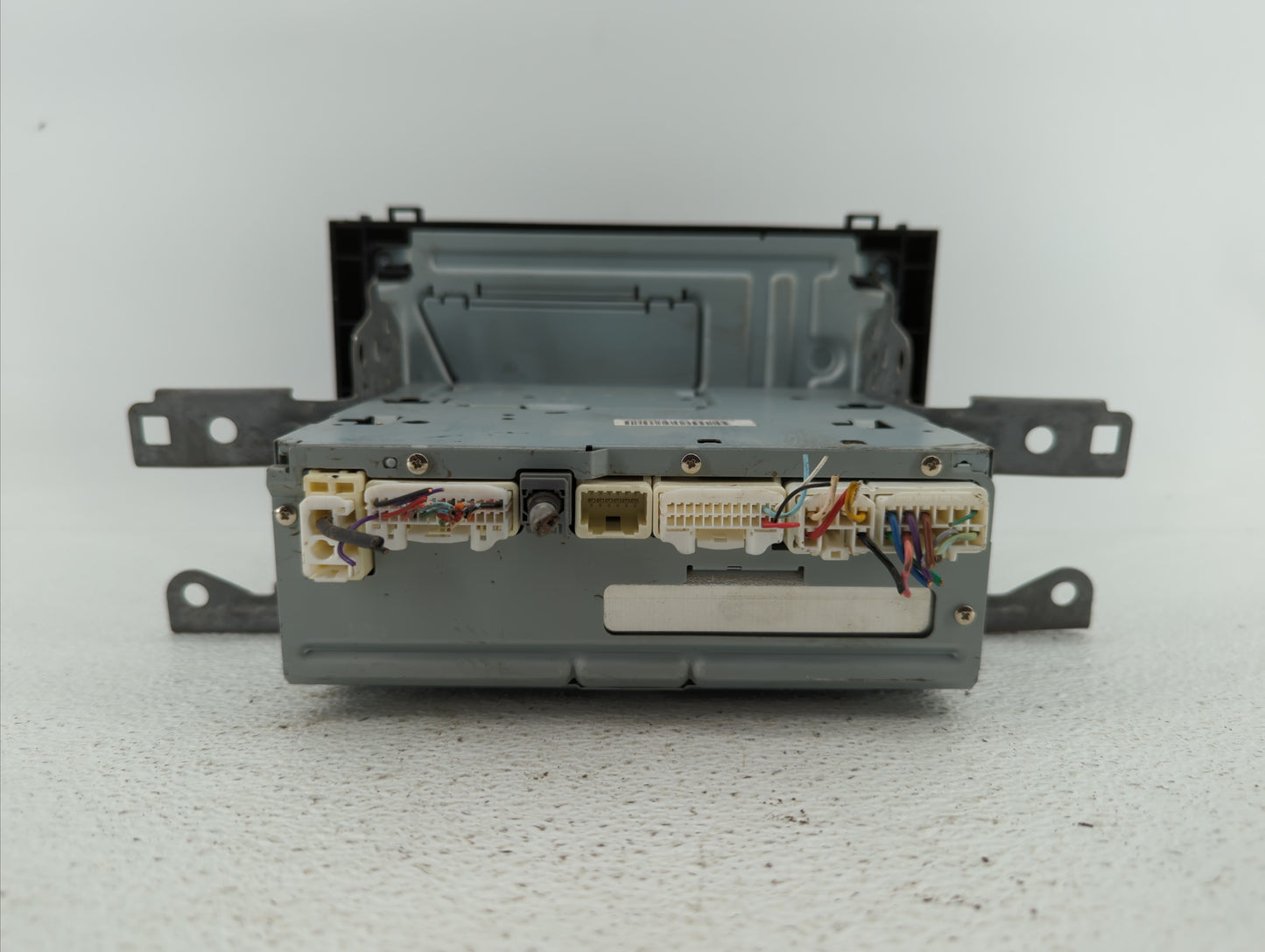2017-2018 Toyota Corolla Am Fm Cd Player Radio Receiver - Oemusedautoparts1.com