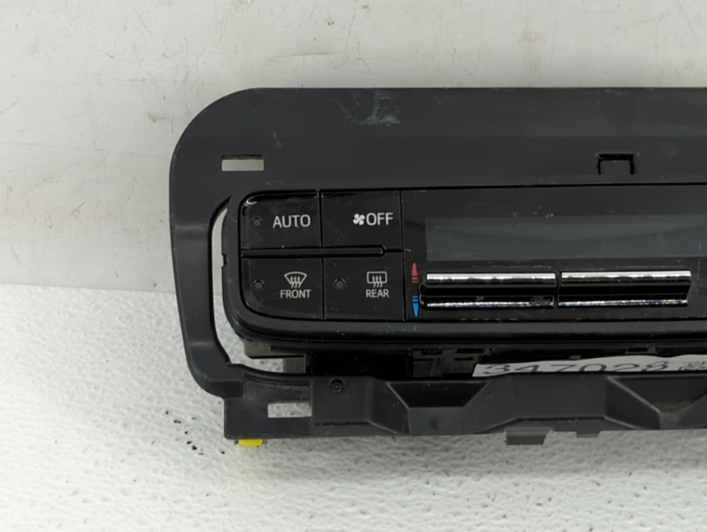 2017-2019 Toyota Corolla Climate Control Module Temperature AC/Heater Replacement P/N:06964 55900-02A30 Fits Fits 2017 2018 