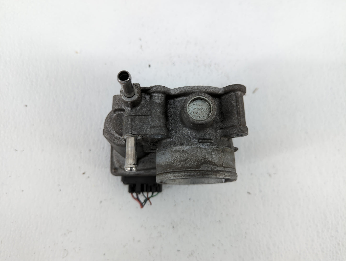 2011-2018 Toyota Corolla Throttle Body P/N:22030-0T080 Fits Fits 2011 2012 2013 2014 2015 2016 2017 2018 OEM Used Auto Parts
