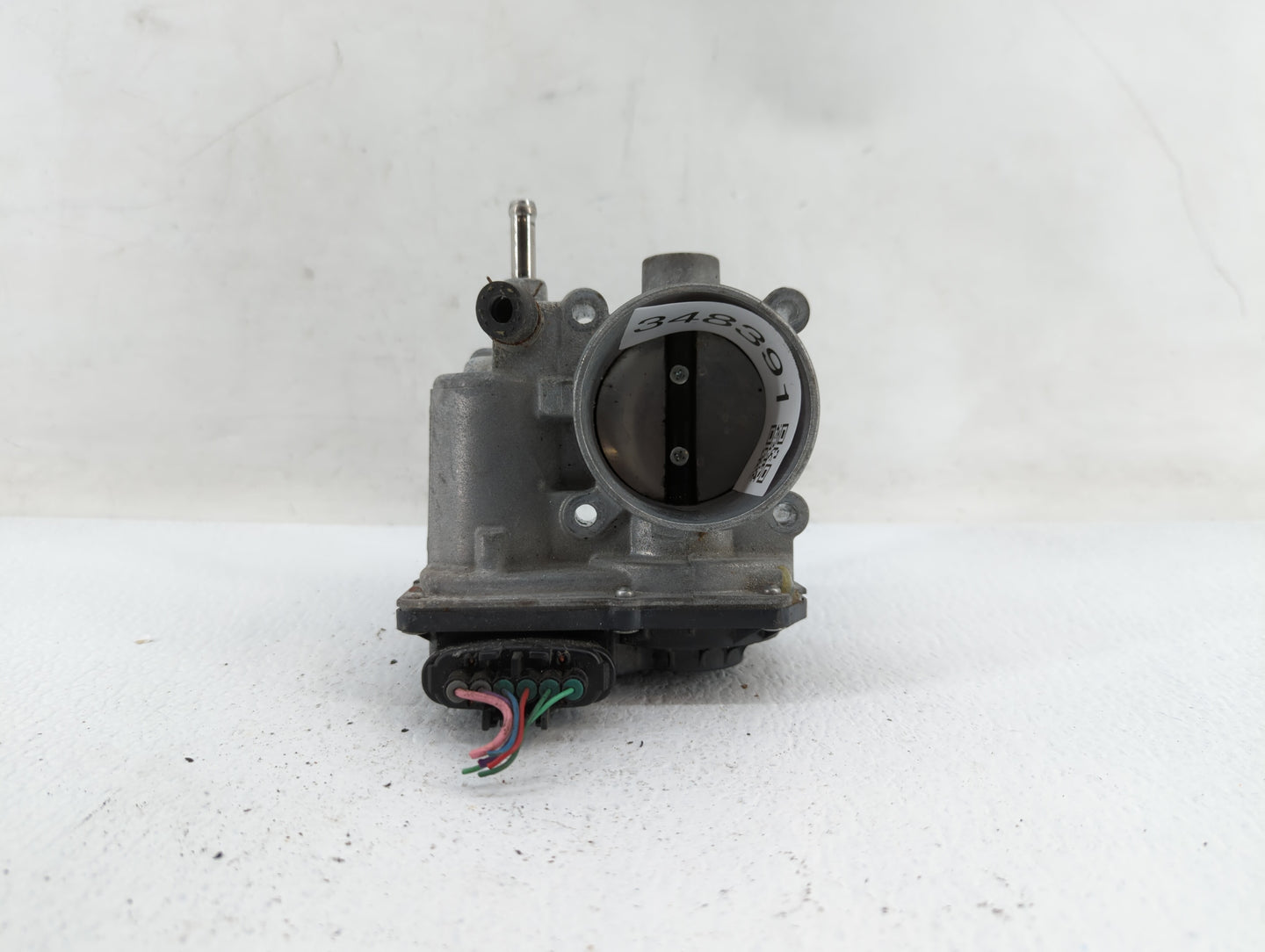 2011-2018 Toyota Corolla Throttle Body P/N:22030-0T080 Fits Fits 2011 2012 2013 2014 2015 2016 2017 2018 OEM Used Auto Parts