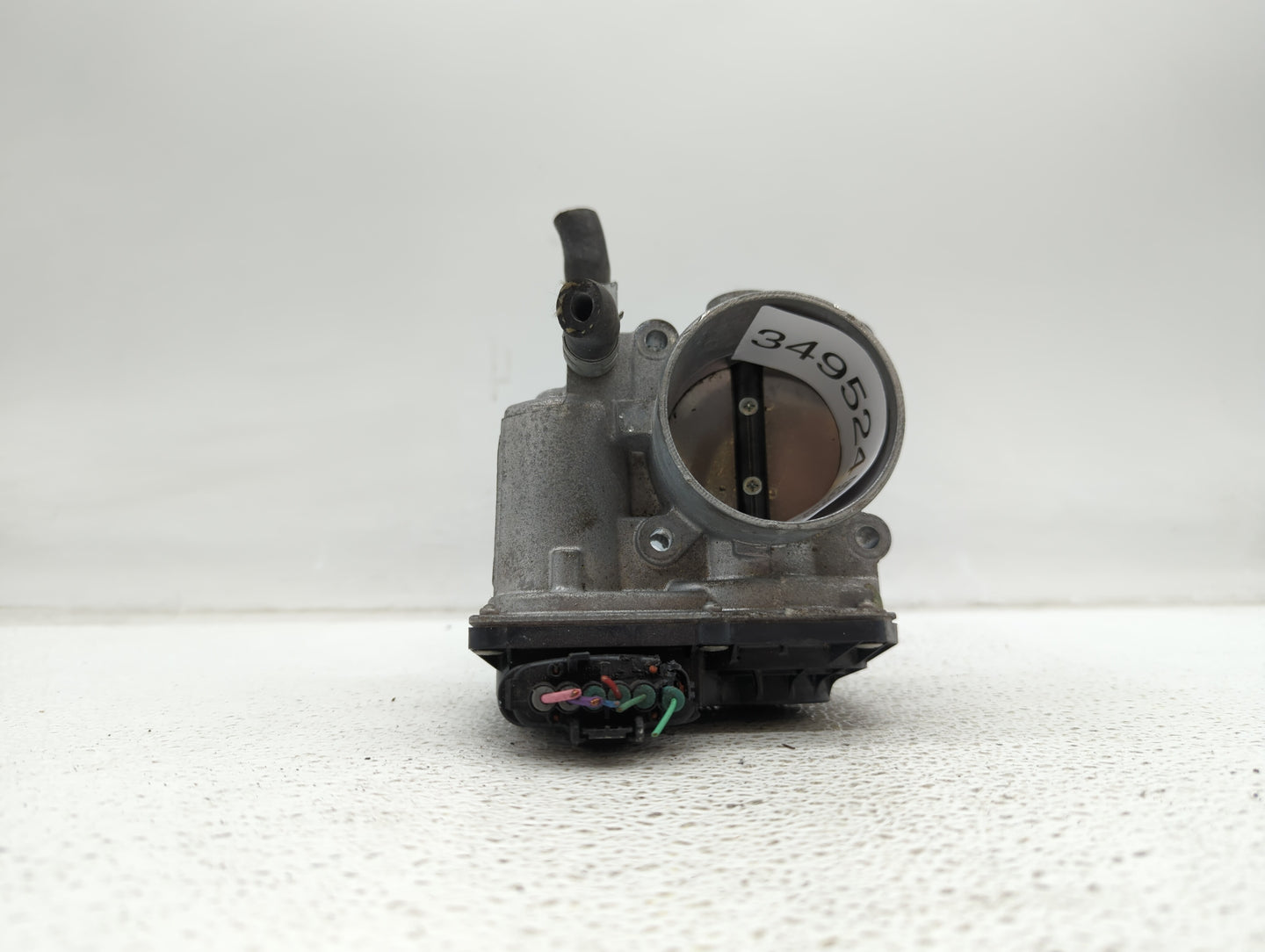 2011-2018 Toyota Corolla Throttle Body P/N:22030-0T080 Fits Fits 2011 2012 2013 2014 2015 2016 2017 2018 OEM Used Auto Parts