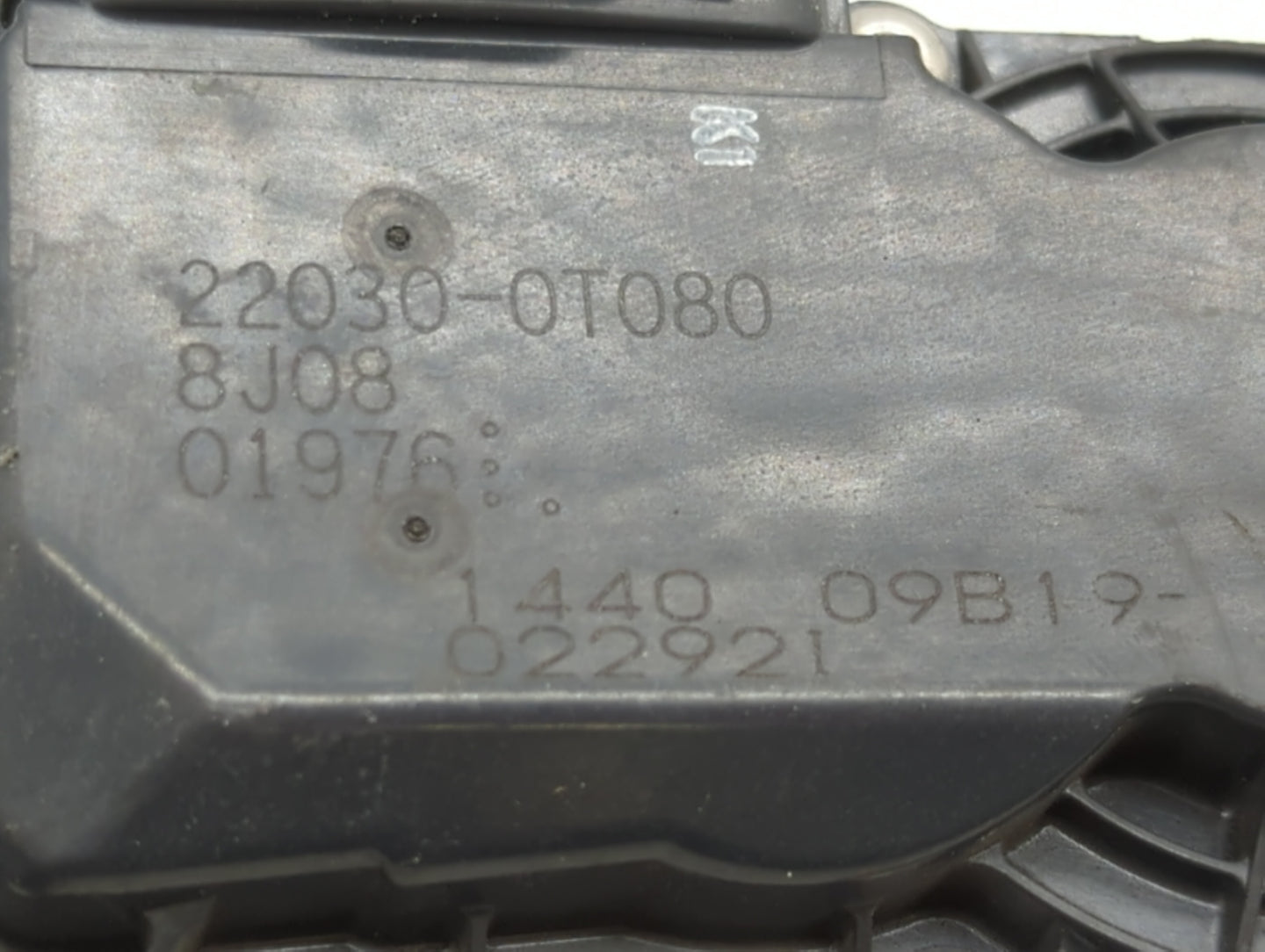 2011-2018 Toyota Corolla Throttle Body P/N:22030-0T080 Fits Fits 2011 2012 2013 2014 2015 2016 2017 2018 OEM Used Auto Parts