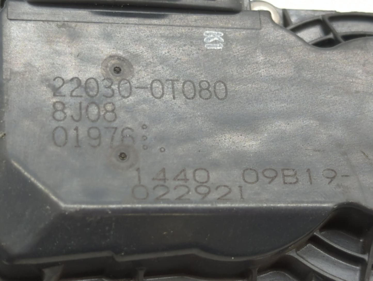 2011-2018 Toyota Corolla Throttle Body P/N:22030-0T080 Fits Fits 2011 2012 2013 2014 2015 2016 2017 2018 OEM Used Auto Parts