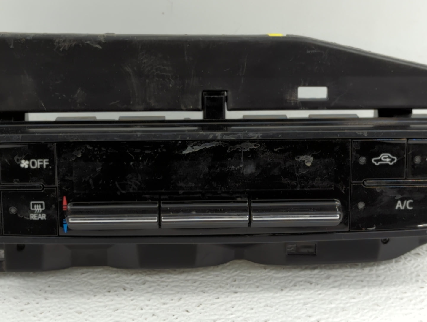 2017-2019 Toyota Corolla Climate Control Module Temperature AC/Heater Replacement P/N:06964 55900-02A30 Fits Fits 2017 2018 