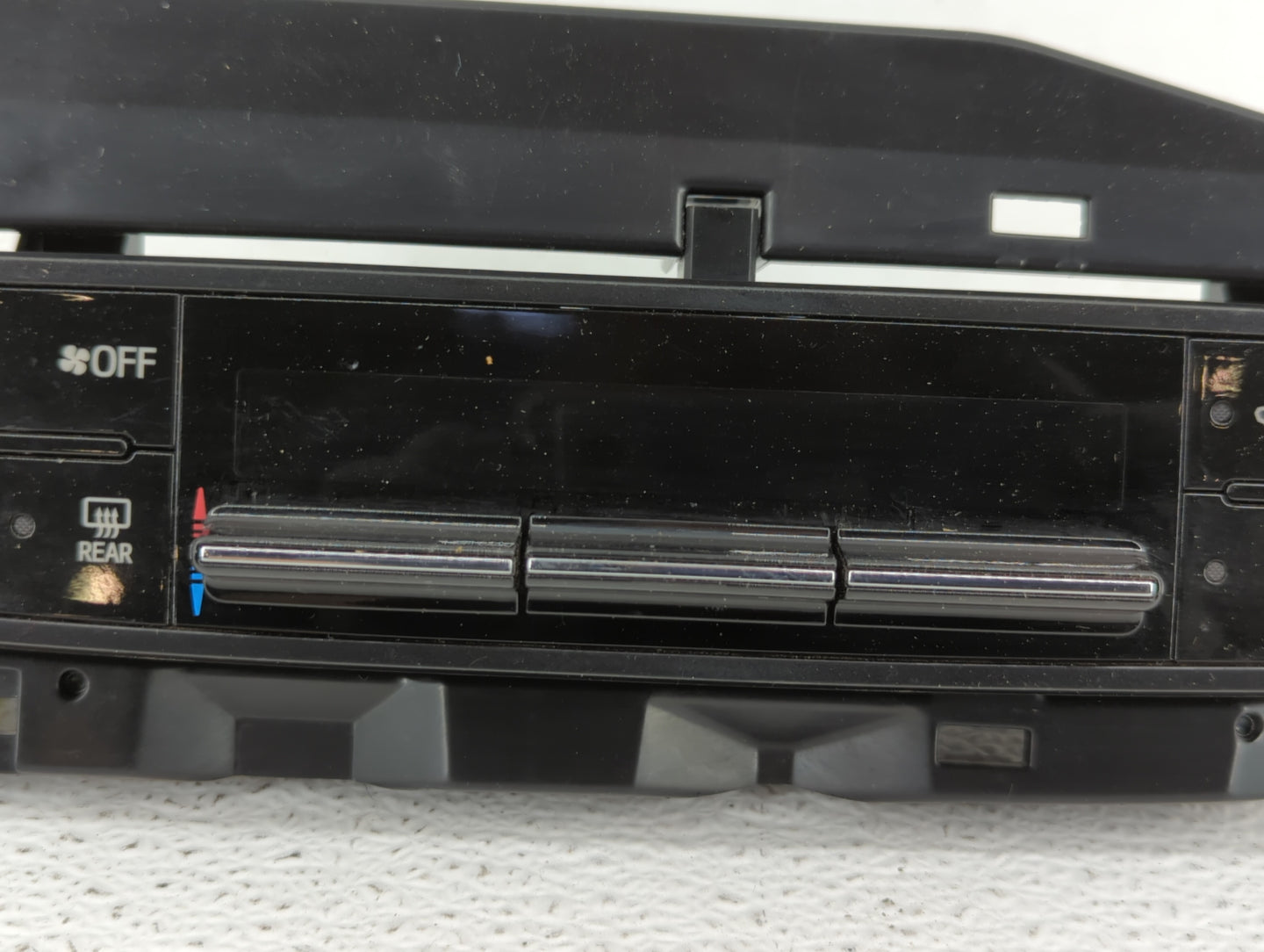 2017-2019 Toyota Corolla Climate Control Module Temperature AC/Heater Replacement P/N:06964 55900-02A30 Fits Fits 2017 2018 