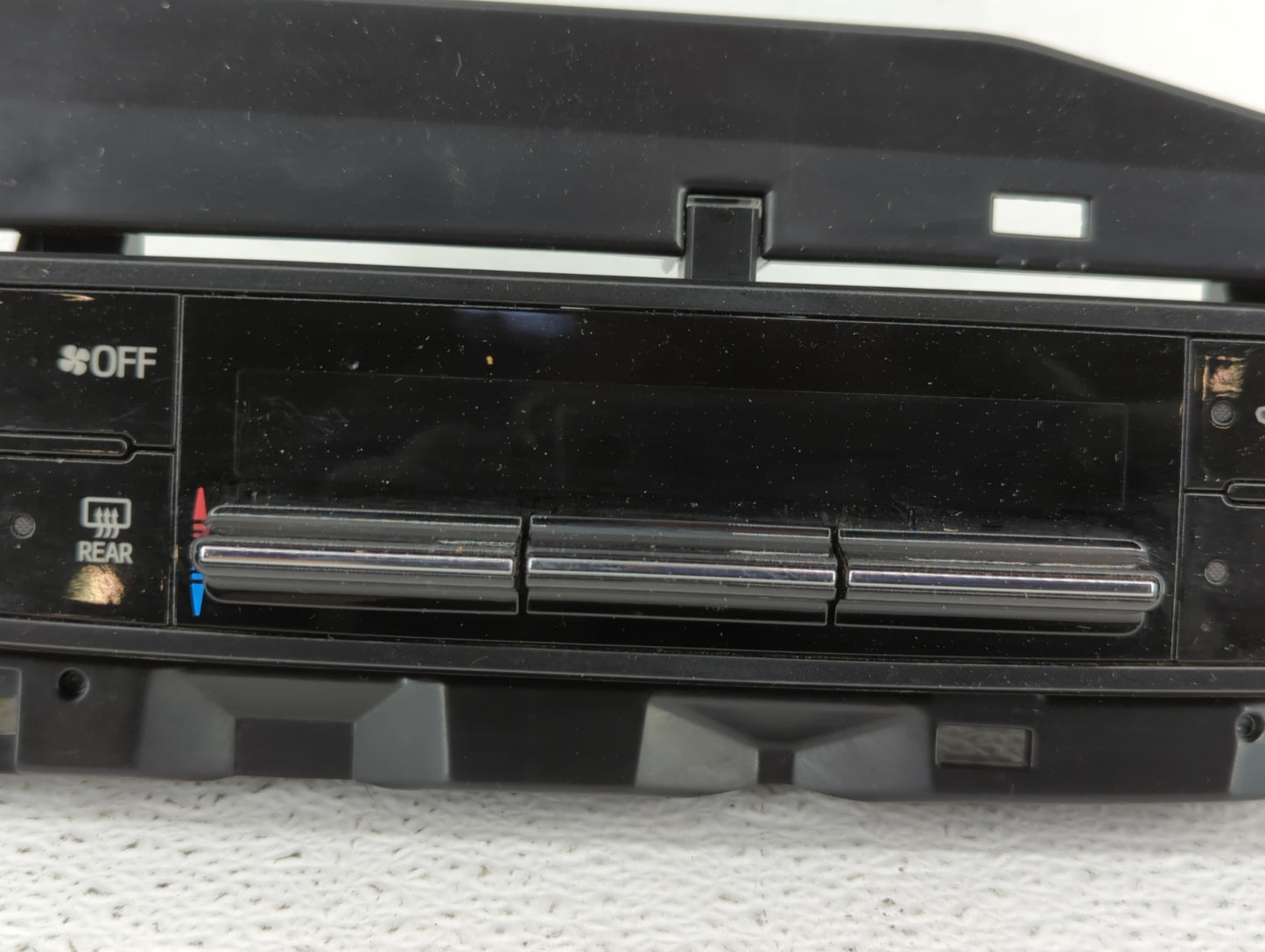 2017-2019 Toyota Corolla Climate Control Module Temperature AC/Heater Replacement P/N:06964 55900-02A30 Fits Fits 2017 2018 