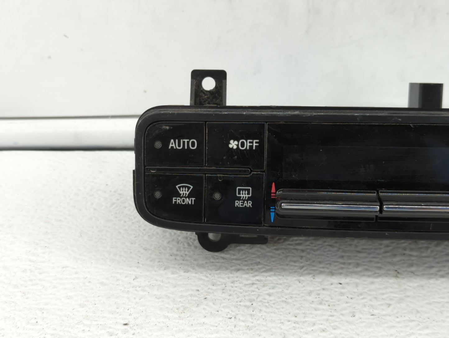 2017-2019 Toyota Corolla Climate Control Module Temperature AC/Heater Replacement P/N:06964 55900-02A30 Fits Fits 2017 2018 