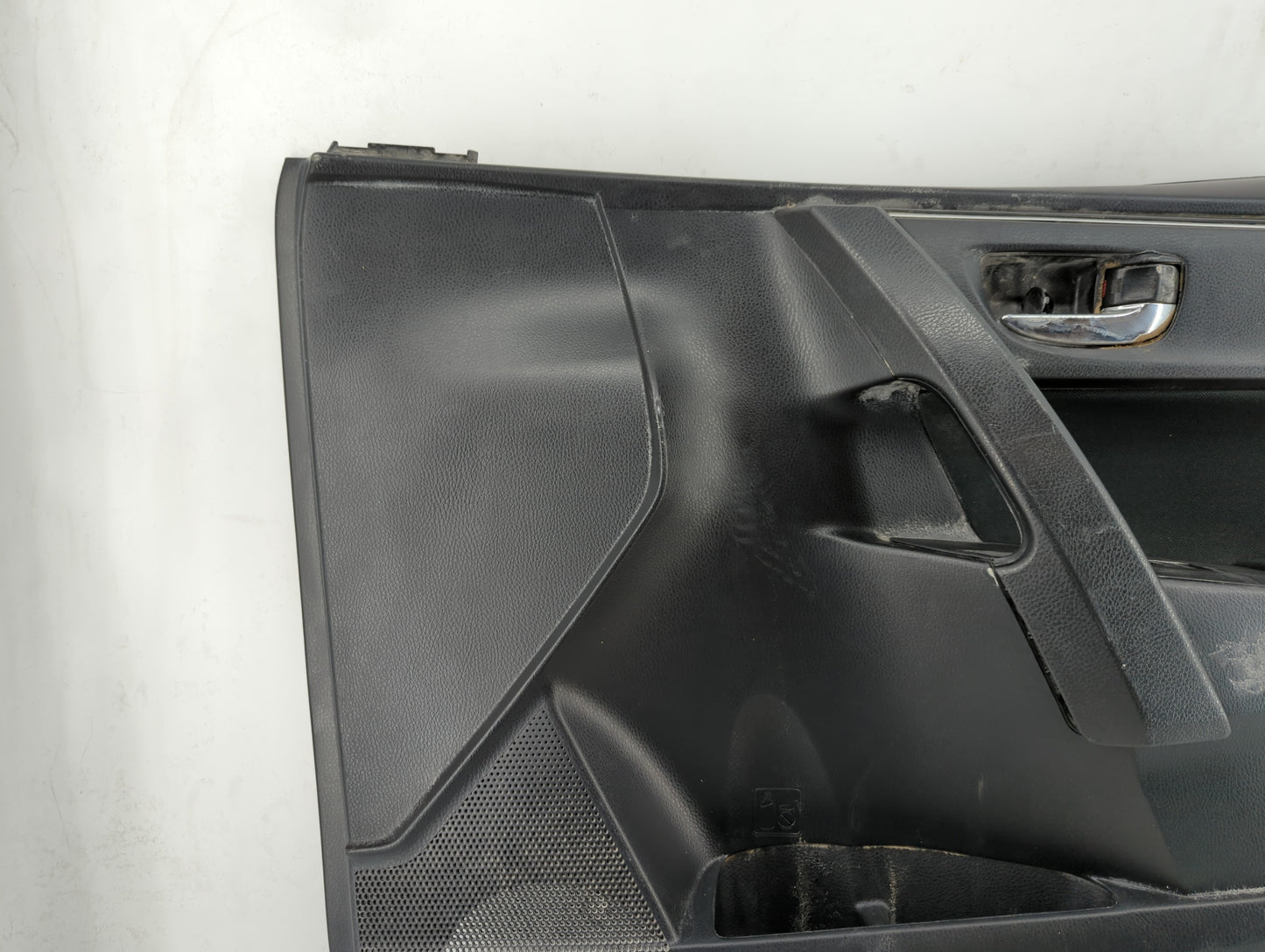 2018 Toyota Corolla Front Right Passenger Interior Door Panel Trim - Oemusedautoparts1.com