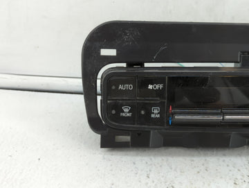 2017-2019 Toyota Corolla Climate Control Module Temperature AC/Heater Replacement P/N:06964 55900-02A30 Fits Fits 2017 2018 2019 OEM Used Auto Parts