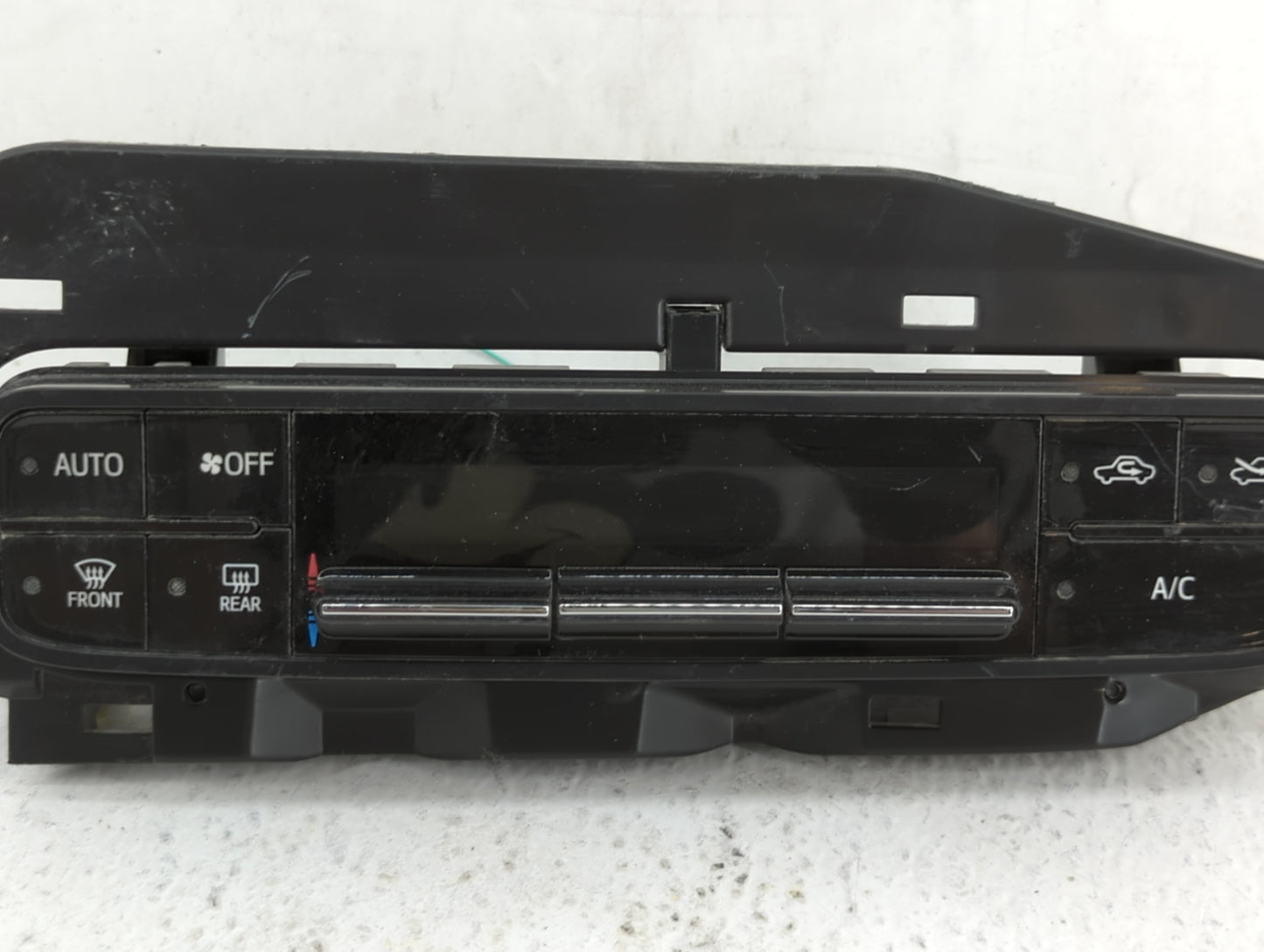 2017-2019 Toyota Corolla Climate Control Module Temperature AC/Heater Replacement P/N:06964 55900-02A30 Fits Fits 2017 2018 