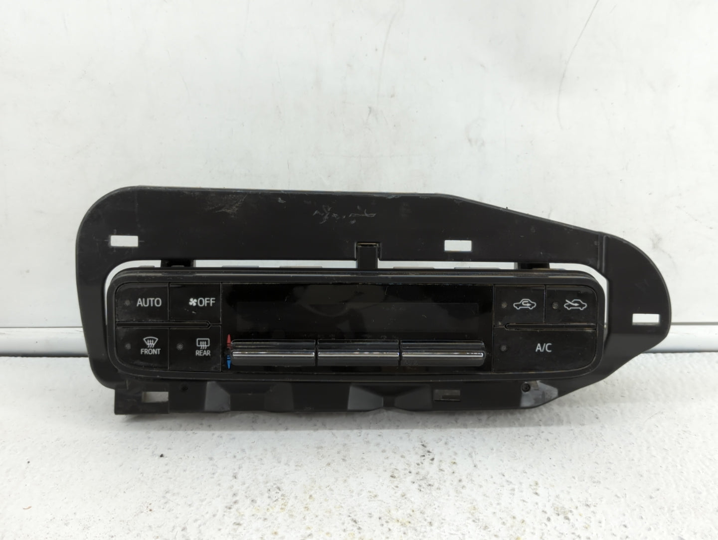 2017-2019 Toyota Corolla Climate Control Module Temperature AC/Heater Replacement P/N:06964 55900-02A30 Fits Fits 2017 2018 