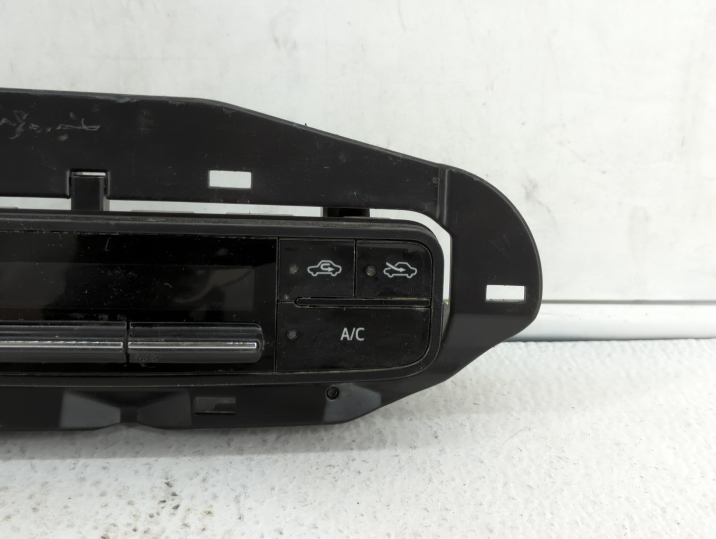 2017-2019 Toyota Corolla Climate Control Module Temperature AC/Heater Replacement P/N:06964 55900-02A30 Fits Fits 2017 2018 