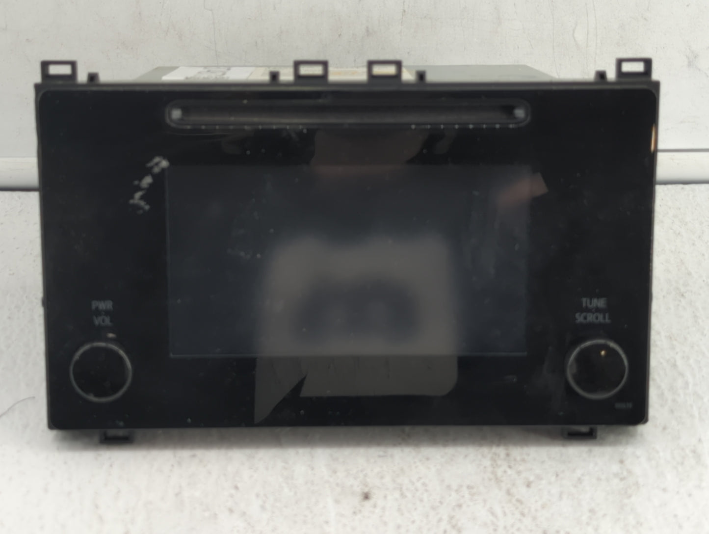 2017-2018 Toyota Corolla Am Fm Cd Player Radio Receiver - Oemusedautoparts1.com