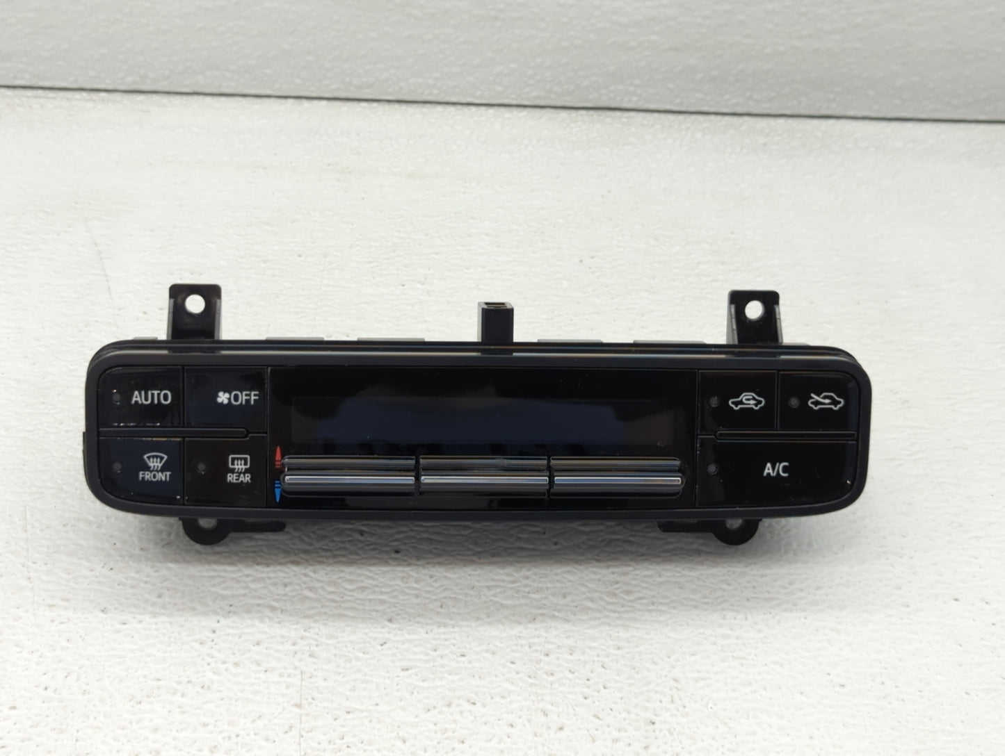2017-2019 Toyota Corolla Climate Control Module Temperature AC/Heater Replacement P/N:75K114 55900-02A30 Fits Fits 2017 2018