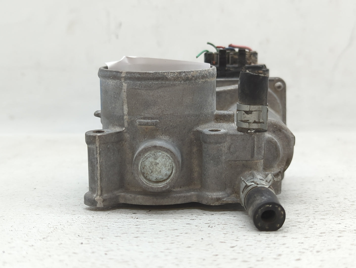 2011-2019 Toyota Corolla Throttle Body P/N:22030-0T080 Fits Fits 2011 2012 2013 2014 2015 2016 2017 2018 2019 OEM Used Auto 