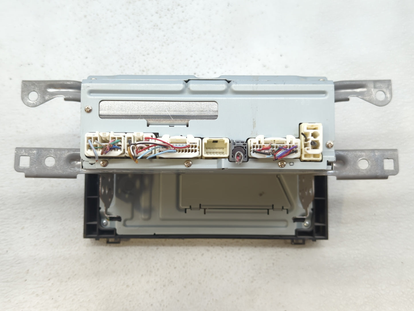 2017-2019 Toyota Corolla Am Fm Cd Player Radio Receiver - Oemusedautoparts1.com