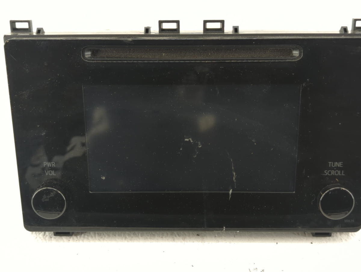 2017-2019 Toyota Corolla Am Fm Cd Player Radio Receiver 515839 - Oemusedautoparts1.com