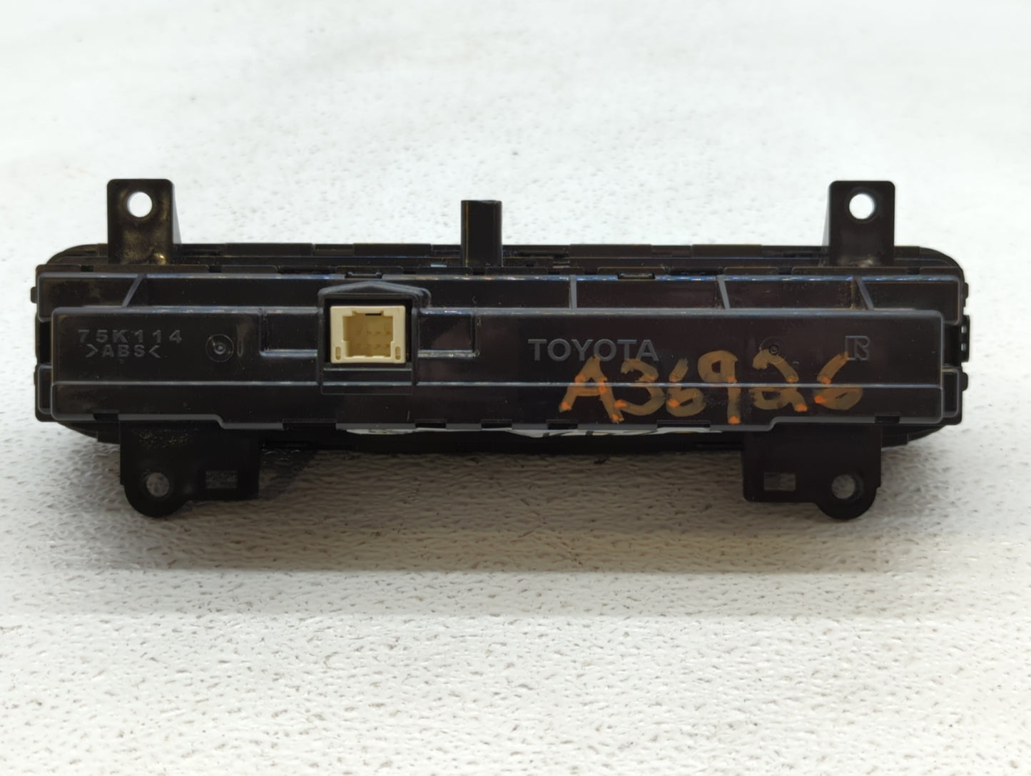 2017-2019 Toyota Corolla Climate Control Module Temperature AC/Heater Replacement P/N:75K114 Fits Fits 2017 2018 2019 OEM Us