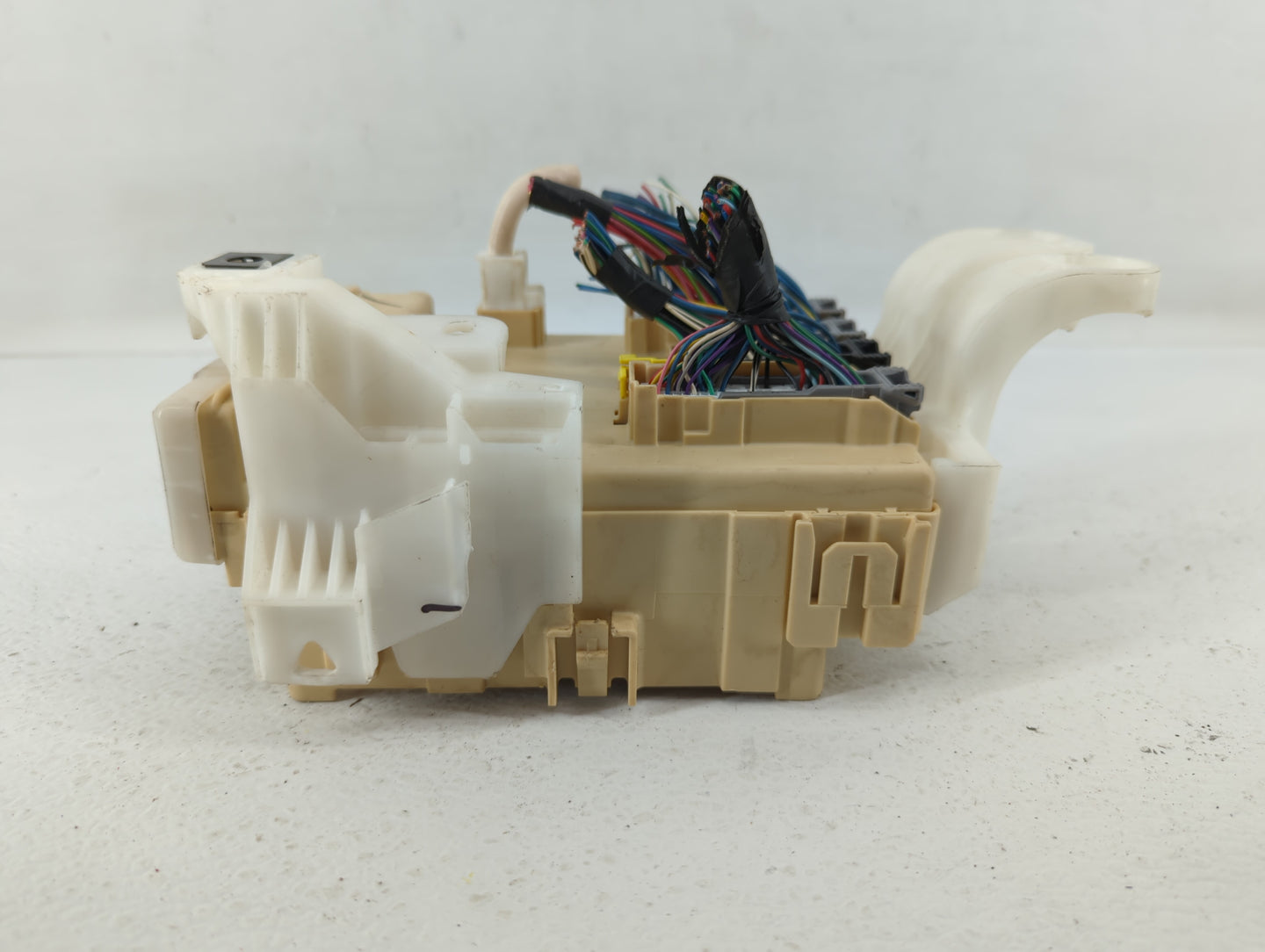 2018 Toyota Corolla Fusebox Fuse Box Panel Relay Module P/N:82730-02F40 82730-02G60, 82730-02G61, 82662-02660 Fits OEM Used 