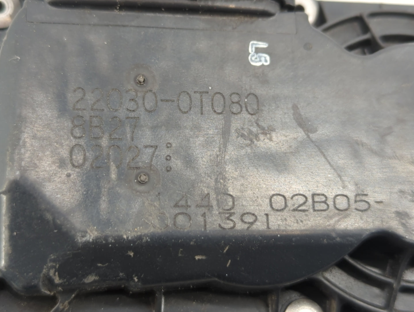 2011-2019 Toyota Corolla Throttle Body P/N:22030-0T080 Fits Fits 2011 2012 2013 2014 2015 2016 2017 2018 2019 OEM Used Auto 