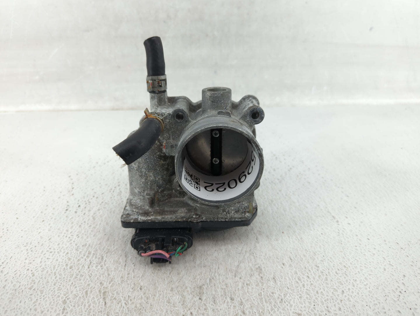 2011-2019 Toyota Corolla Throttle Body P/N:22030-0T080 Fits Fits 2011 2012 2013 2014 2015 2016 2017 2018 2019 OEM Used Auto 