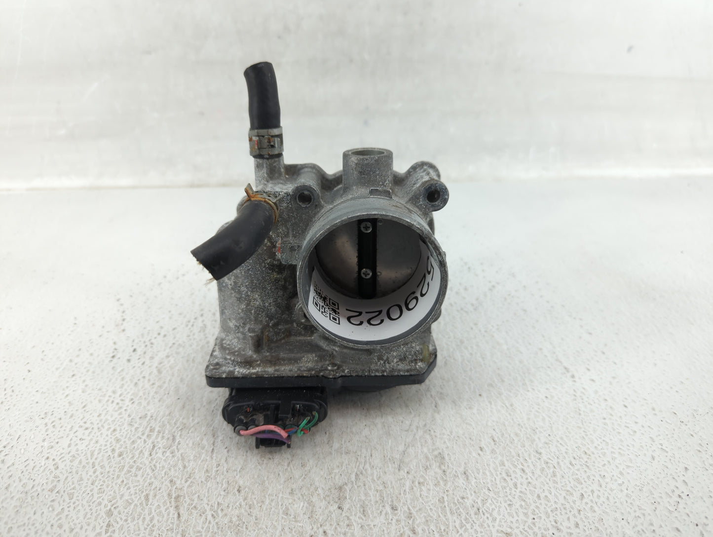 2011-2019 Toyota Corolla Throttle Body P/N:22030-0T080 Fits Fits 2011 2012 2013 2014 2015 2016 2017 2018 2019 OEM Used Auto 