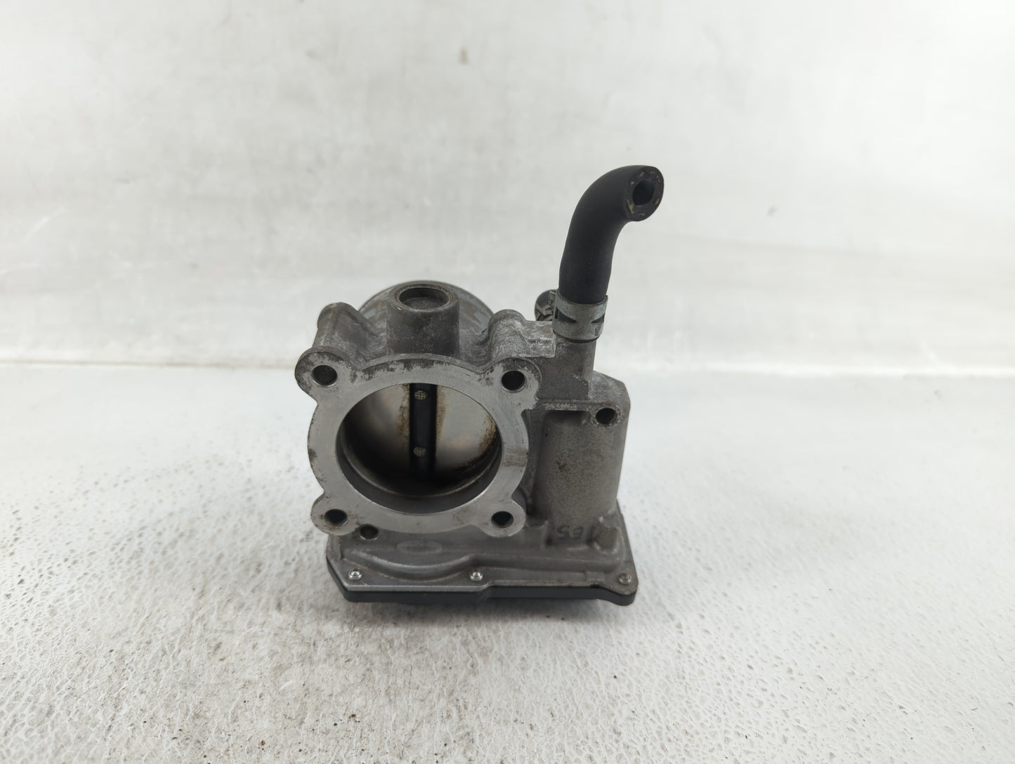2011-2019 Toyota Corolla Throttle Body P/N:22030-0T080 Fits Fits 2011 2012 2013 2014 2015 2016 2017 2018 2019 OEM Used Auto 