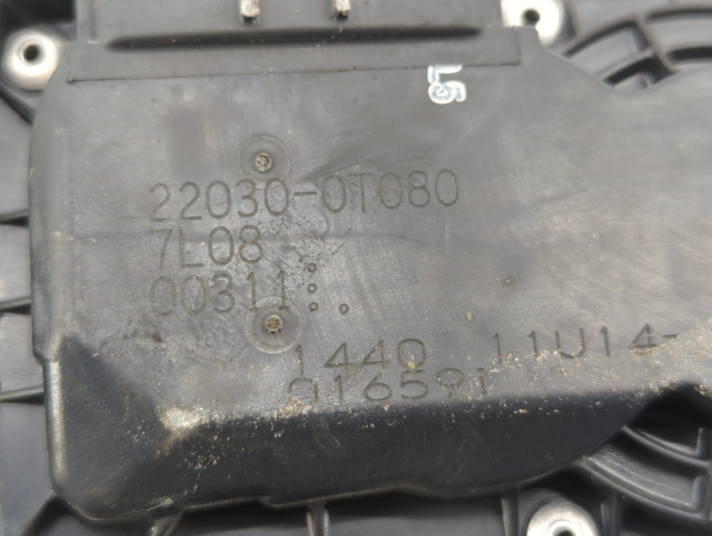 2011-2019 Toyota Corolla Throttle Body P/N:22030-0T080 Fits Fits 2011 2012 2013 2014 2015 2016 2017 2018 2019 OEM Used Auto 