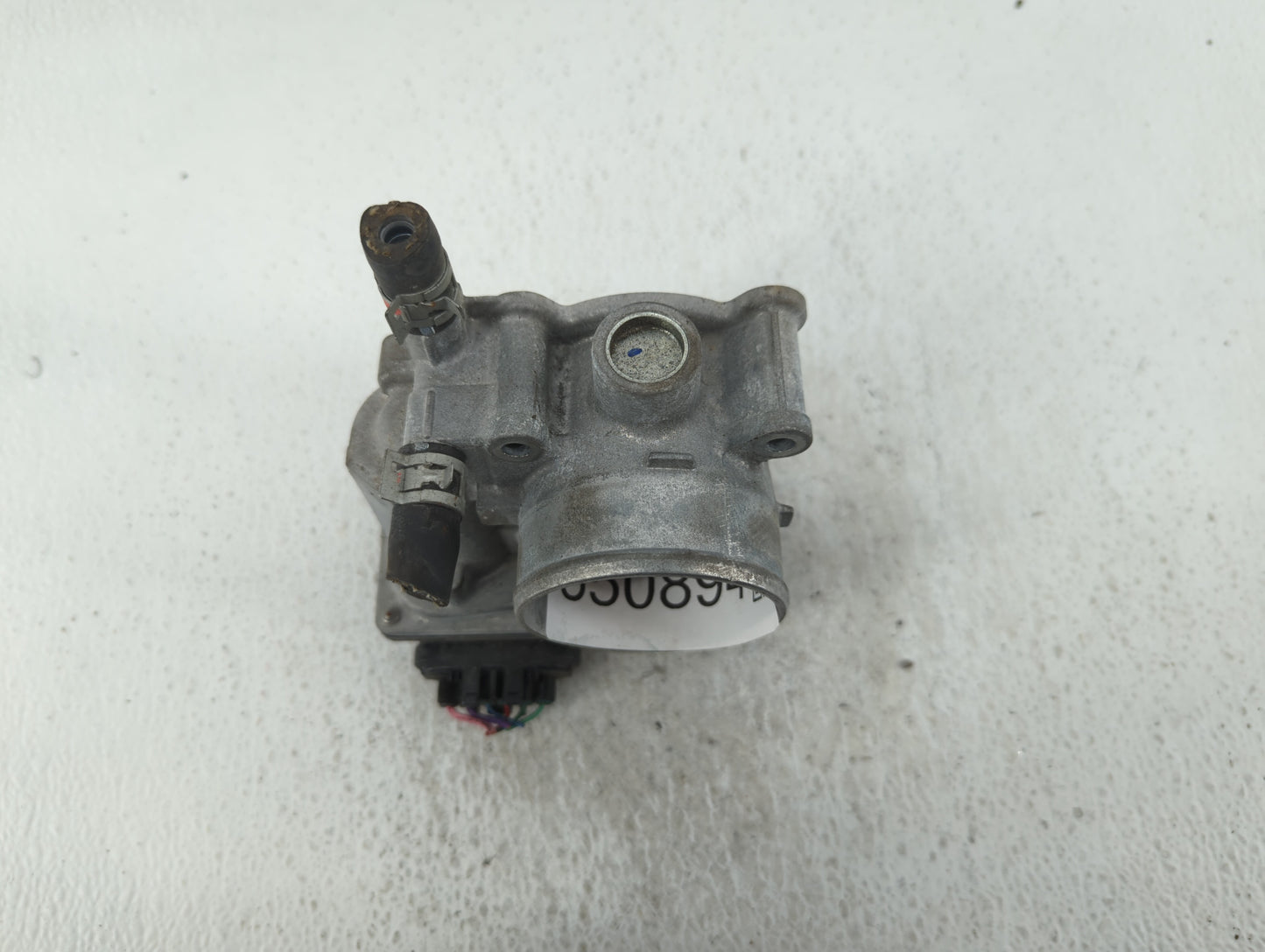 2011-2019 Toyota Corolla Throttle Body P/N:22030-0T080 Fits Fits 2011 2012 2013 2014 2015 2016 2017 2018 2019 OEM Used Auto 