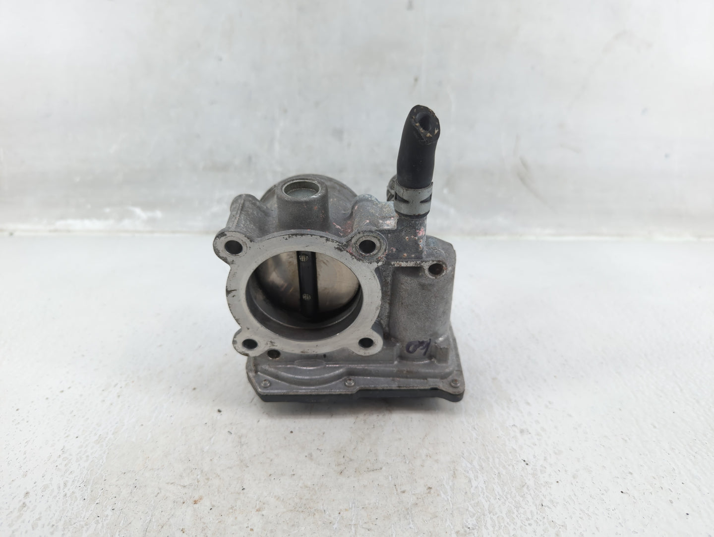 2011-2019 Toyota Corolla Throttle Body P/N:22030-0T080 Fits Fits 2011 2012 2013 2014 2015 2016 2017 2018 2019 OEM Used Auto 