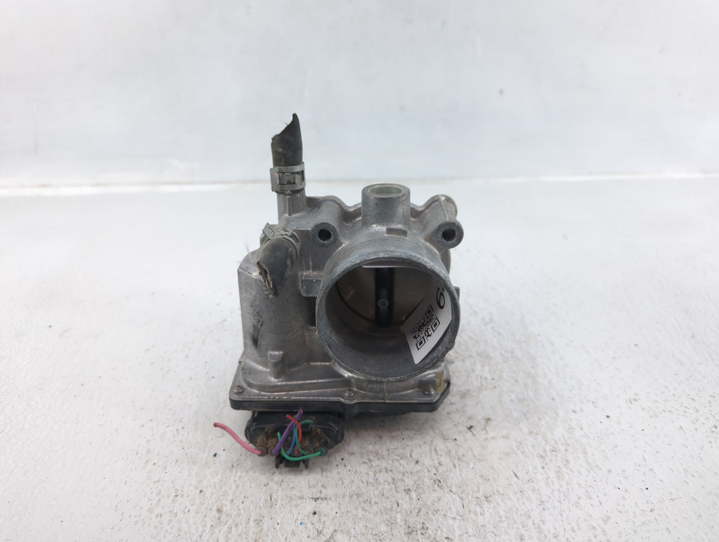 2011-2019 Toyota Corolla Throttle Body P/N:22030-0T080 Fits Fits 2011 2012 2013 2014 2015 2016 2017 2018 2019 OEM Used Auto 