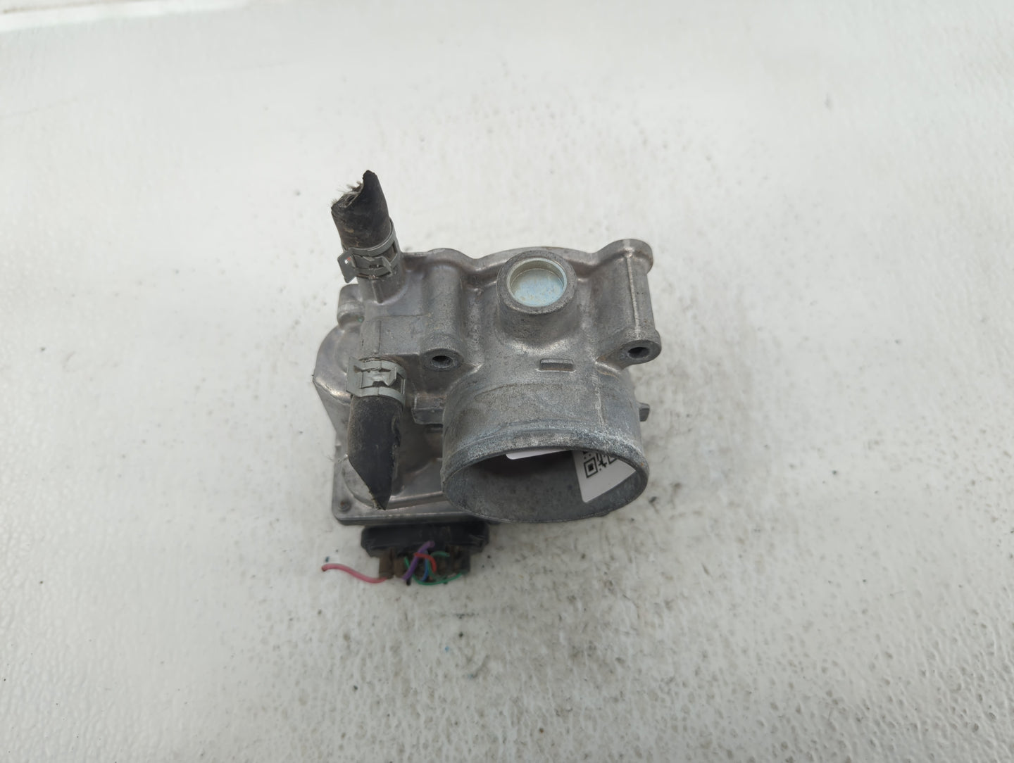 2011-2019 Toyota Corolla Throttle Body P/N:22030-0T080 Fits Fits 2011 2012 2013 2014 2015 2016 2017 2018 2019 OEM Used Auto 