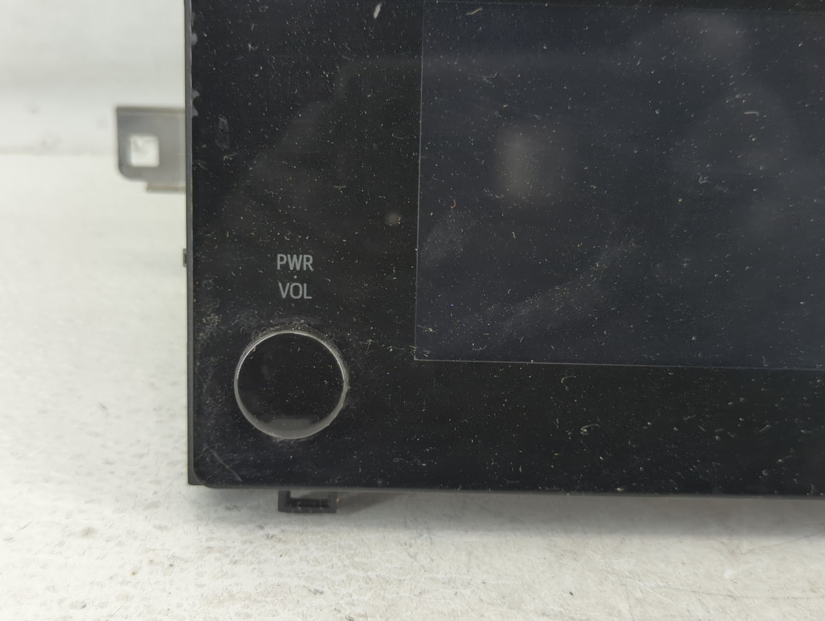 2017-2019 Toyota Corolla Am Fm Cd Player Radio Receiver 591841 - Oemusedautoparts1.com