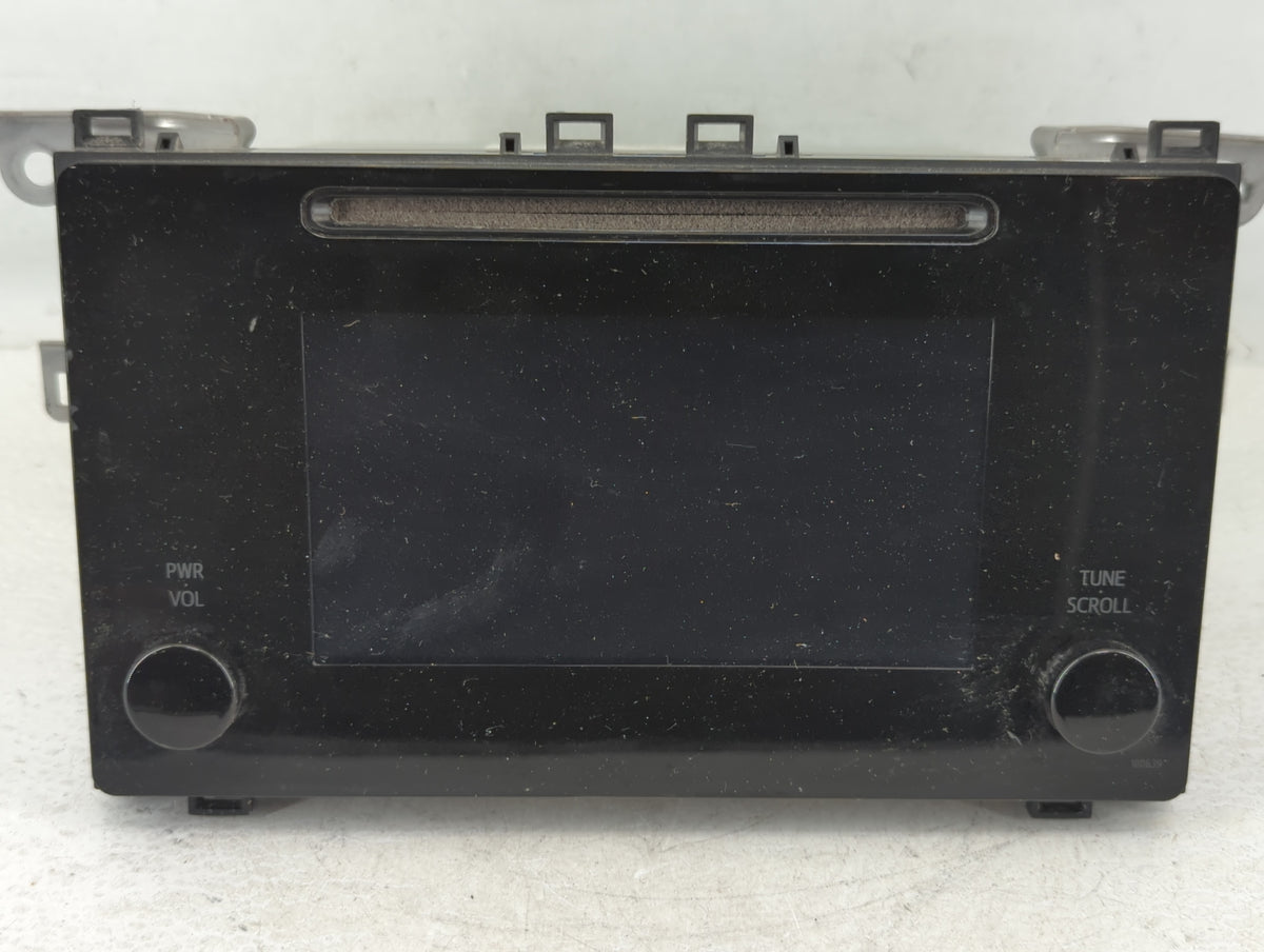 2017-2019 Toyota Corolla Am Fm Cd Player Radio Receiver 591841 - Oemusedautoparts1.com