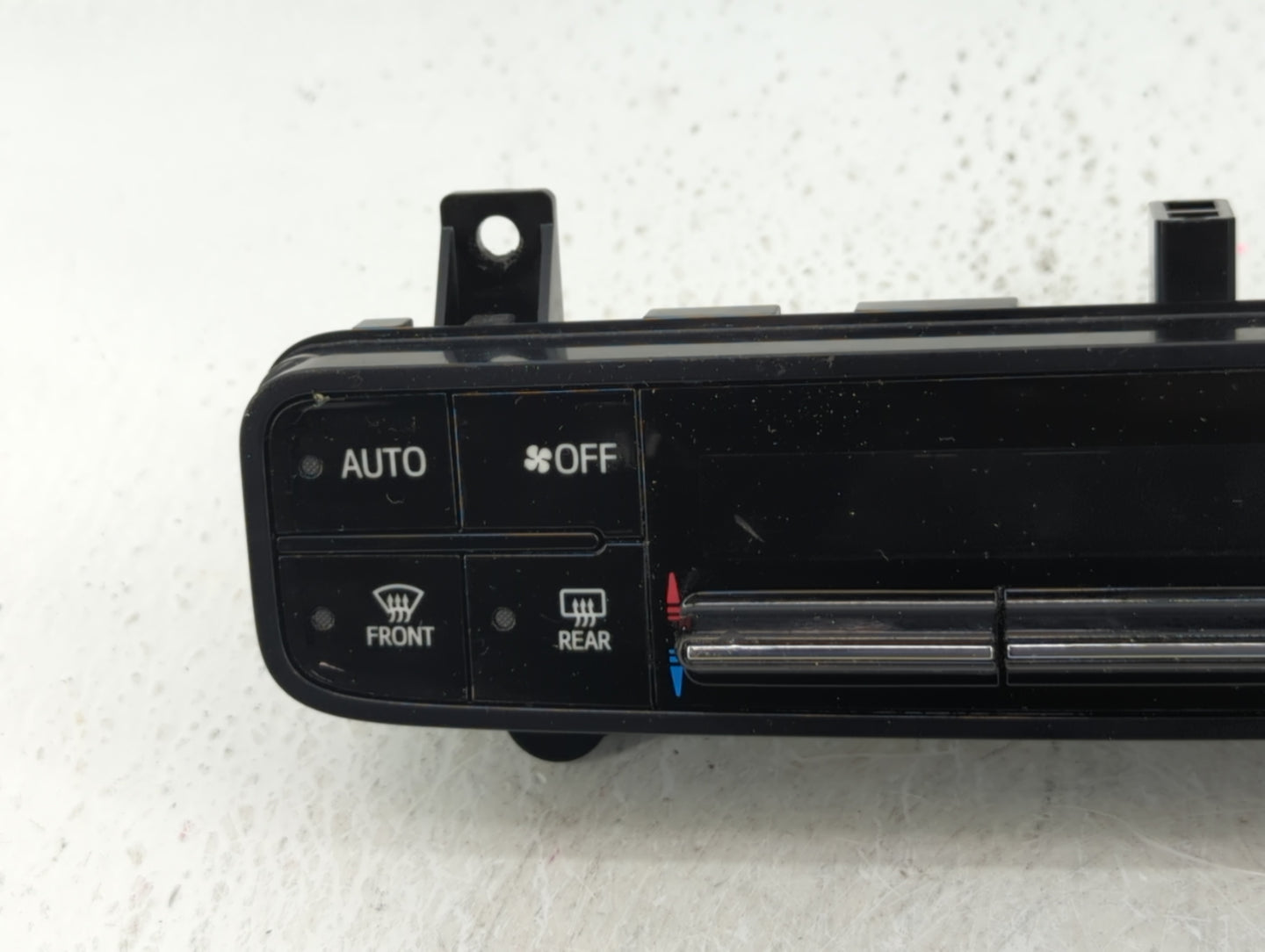 2017-2019 Toyota Corolla Climate Control Module Temperature AC/Heater Replacement P/N:55468-02060 Fits Fits 2017 2018 2019 O