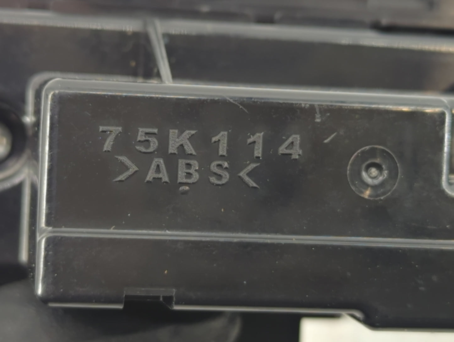 2017-2019 Toyota Corolla Climate Control Module Temperature AC/Heater Replacement P/N:55468-02060 Fits Fits 2017 2018 2019 O