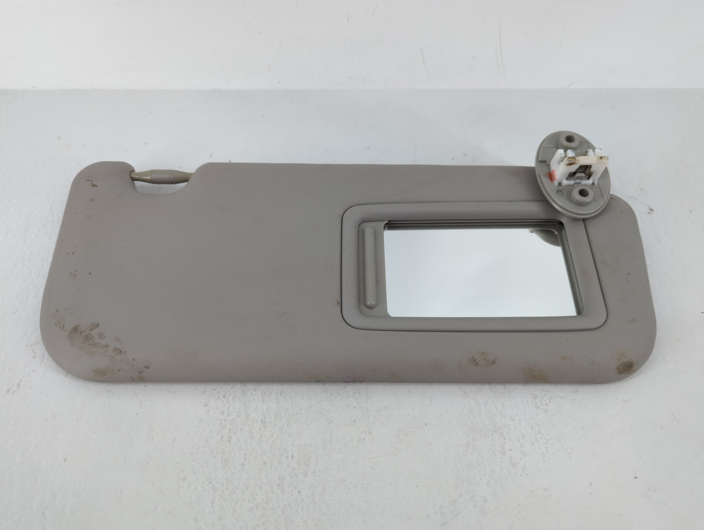 2017-2019 Toyota Corolla Sun Visor Shade Replacement Passenger Right Mirror Fits Fits 2017 2018 2019 OEM Used Auto Parts - O