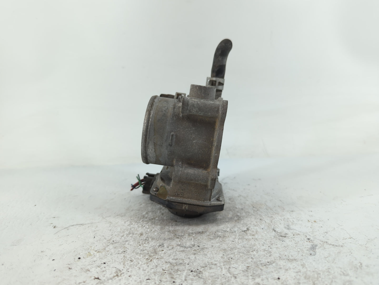 2011-2019 Toyota Corolla Throttle Body P/N:22030-0T080 Fits Fits 2011 2012 2013 2014 2015 2016 2017 2018 2019 OEM Used Auto 