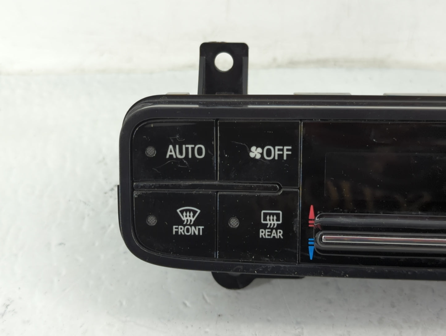 2017-2019 Toyota Corolla Climate Control Module Temperature AC/Heater Replacement P/N:55468-02030 Fits Fits 2017 2018 2019 O