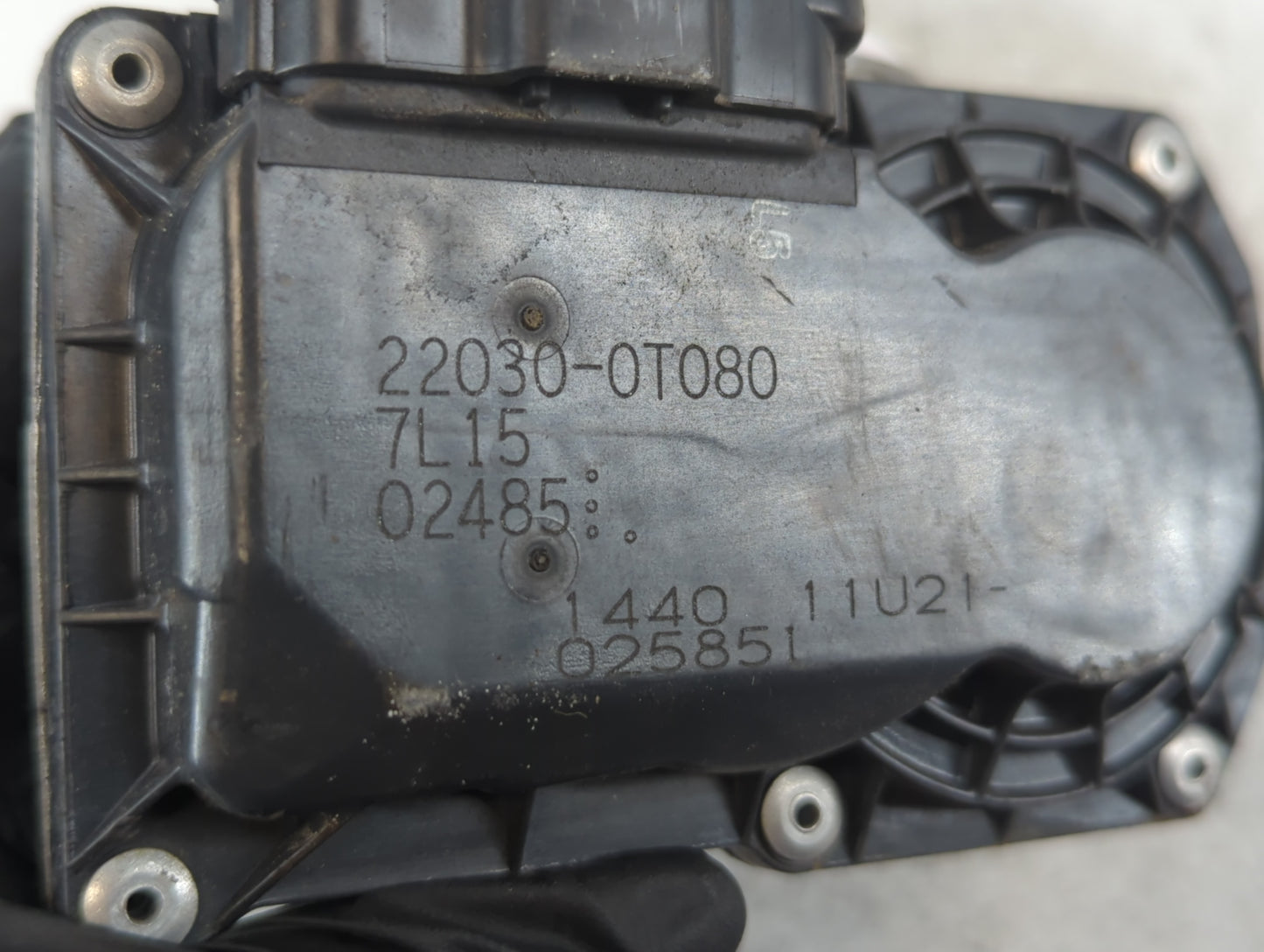 2011-2019 Toyota Corolla Throttle Body P/N:22030-0T080 Fits Fits 2011 2012 2013 2014 2015 2016 2017 2018 2019 OEM Used Auto 